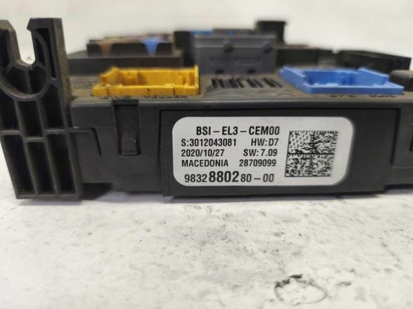 BOITIER ELECTRONIQUE CITROEN / PEUGEOT BSI-EL3 - Vue 2